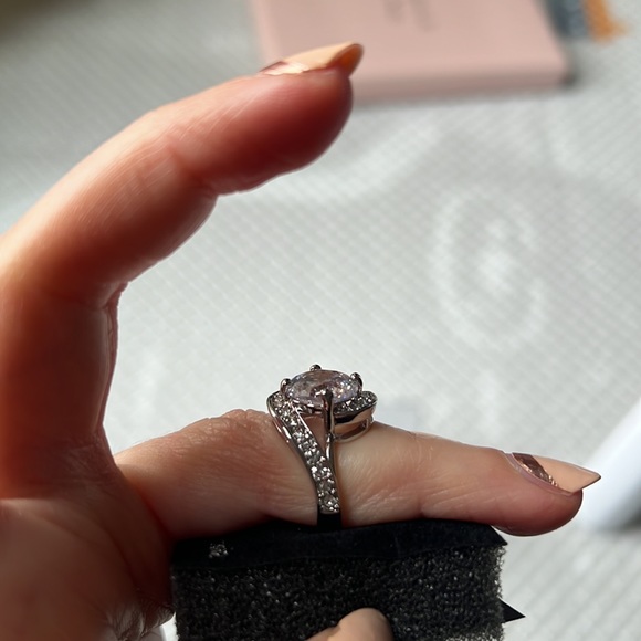 Swirl pave ring - Picture 5 of 7